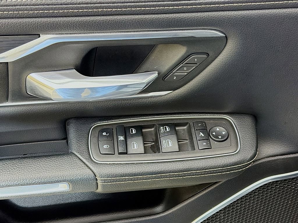 Used 2023 RAM 1500 Laramie image 31