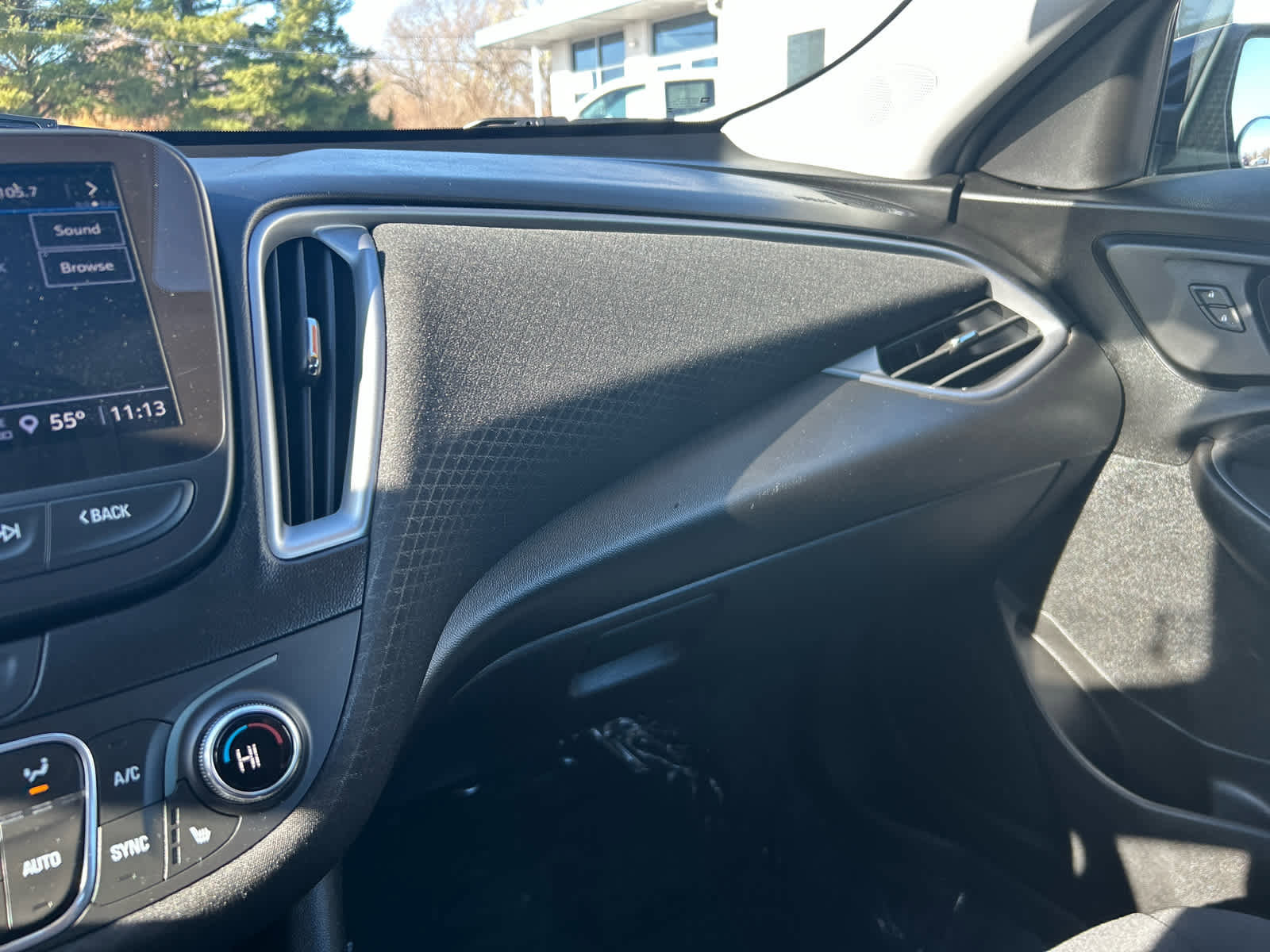 Used 2025 Chevrolet Malibu LT image 19