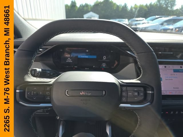New 2026 Jeep Cherokee Laredo AWD/4WD image 19
