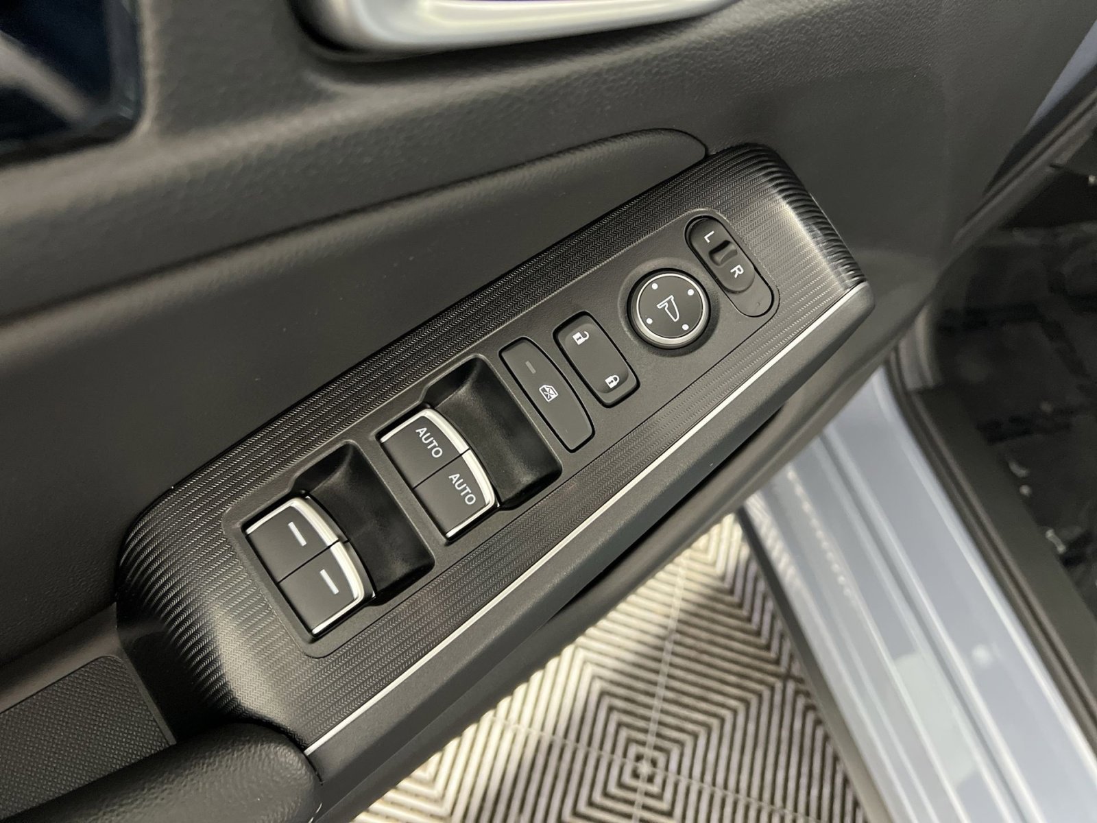 Used 2024 Honda Civic Sport Touring image 15