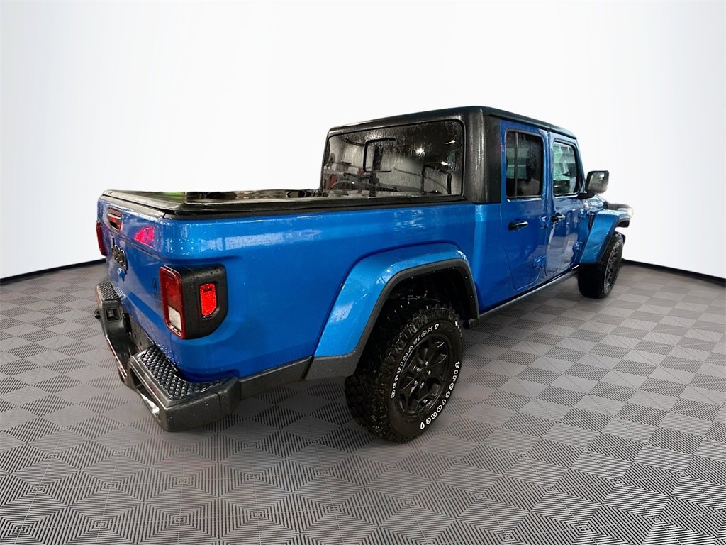 Used 2021 Jeep Gladiator Willys image 8