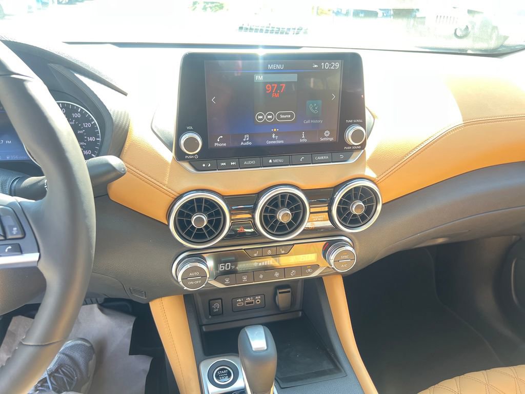 New 2025 Nissan Sentra SV w/ SV Premium Package image 19