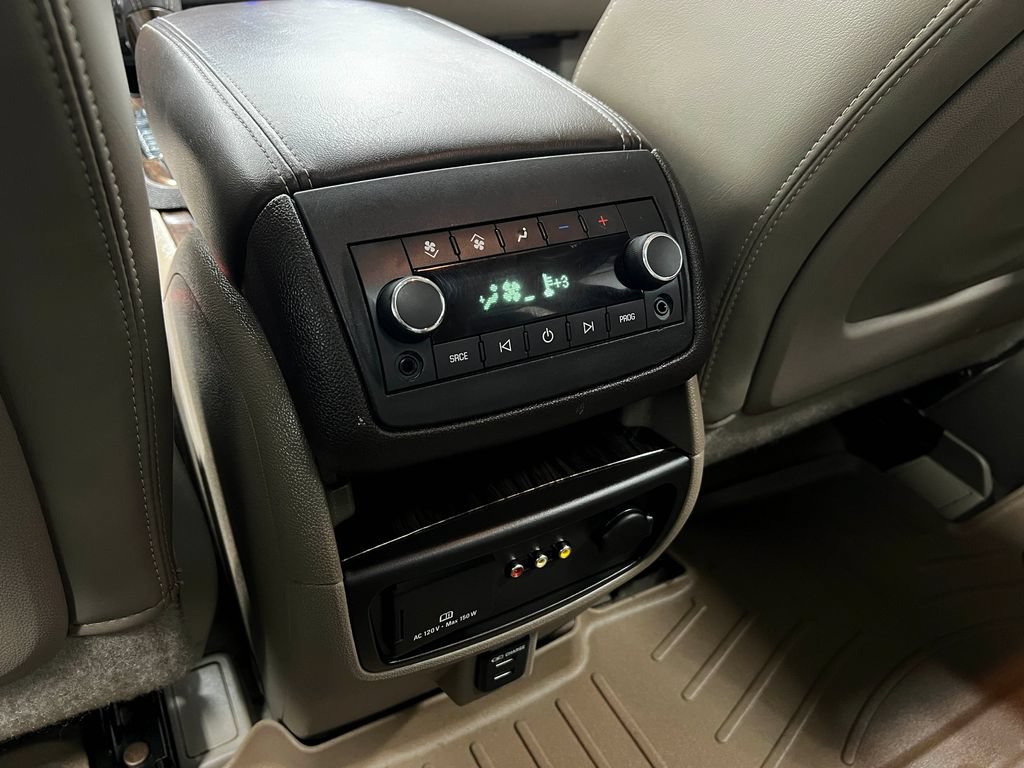 Used 2015 GMC Acadia Denali AWD/4WD image 29