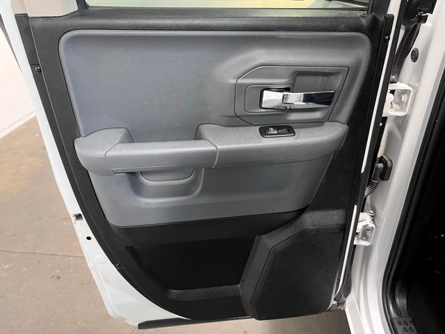 Used 2024 RAM 1500 Classic SLT image 16