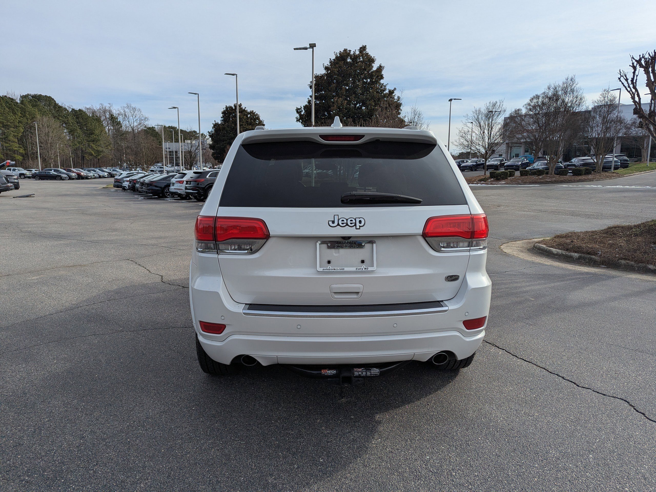 Used 2020 Jeep Grand Cherokee Overland image 6