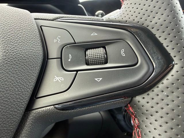 New 2026 Chevrolet Trax RS w/ Driver Confidence Package image 20