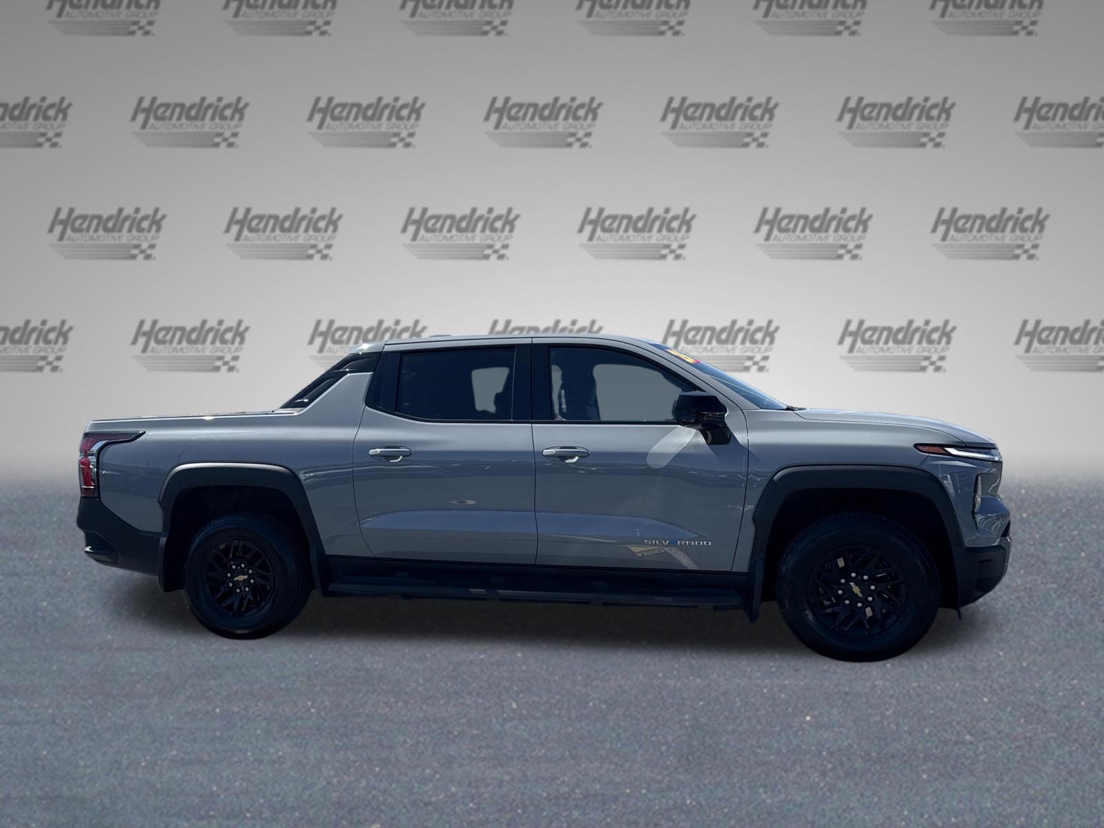 Used 2026 Chevrolet Silverado EV LT image 11