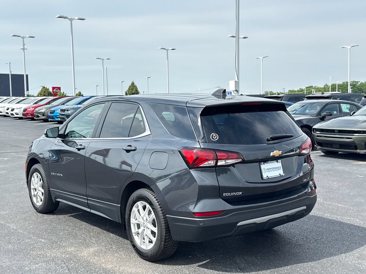 Used 2023 Chevrolet Equinox LT AWD/4WD image 5