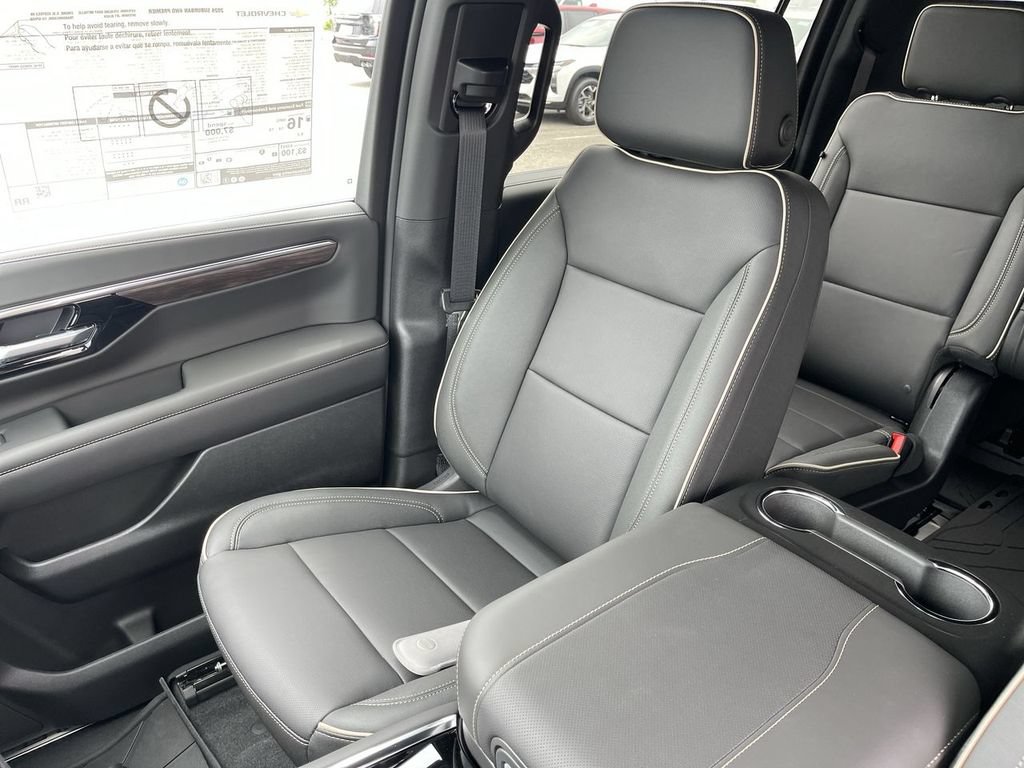 New 2026 Chevrolet Suburban Premier w/ Sun And Tow Package AWD/4WD image 26