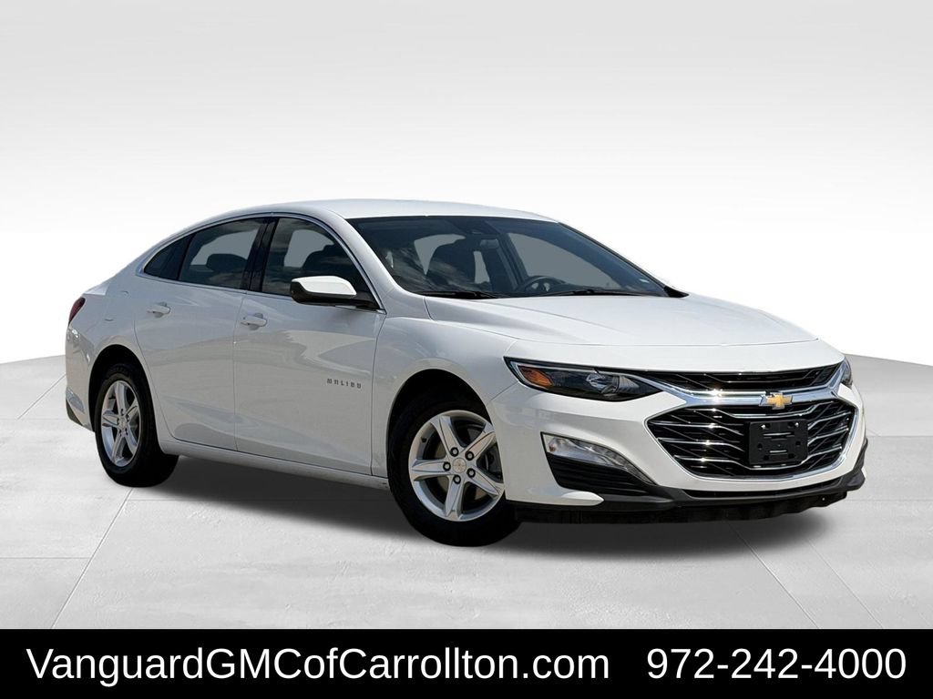 Used 2024 Chevrolet Malibu LT FWD image 2