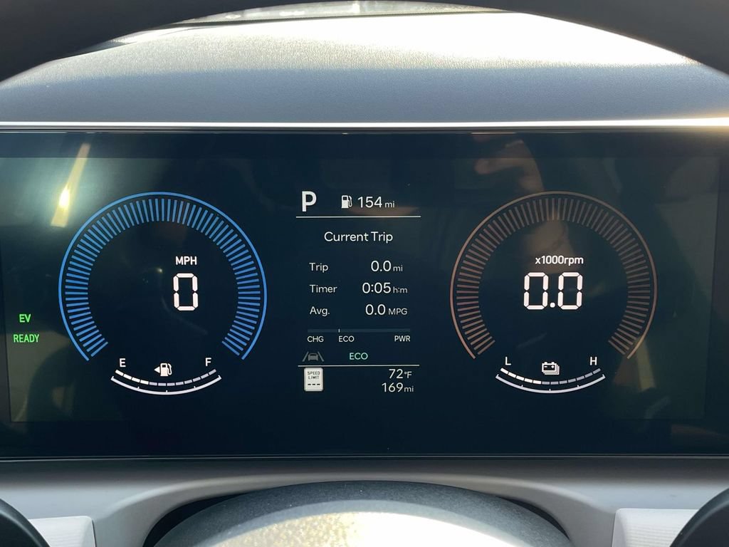 Certified 2025 Hyundai Tucson Blue AWD/4WD image 15
