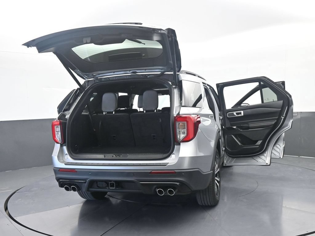Used 2023 Ford Explorer ST AWD/4WD image 81