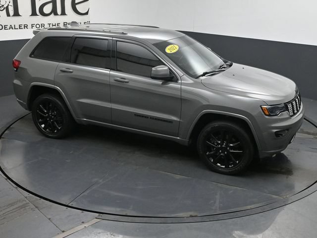 Used 2021 Jeep Grand Cherokee Laredo X AWD/4WD image 37