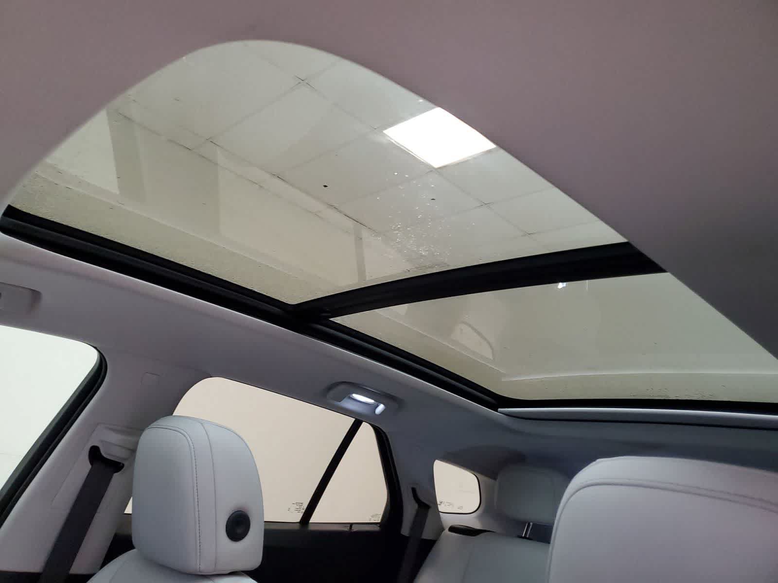 Certified 2025 Honda Prologue Elite image 3