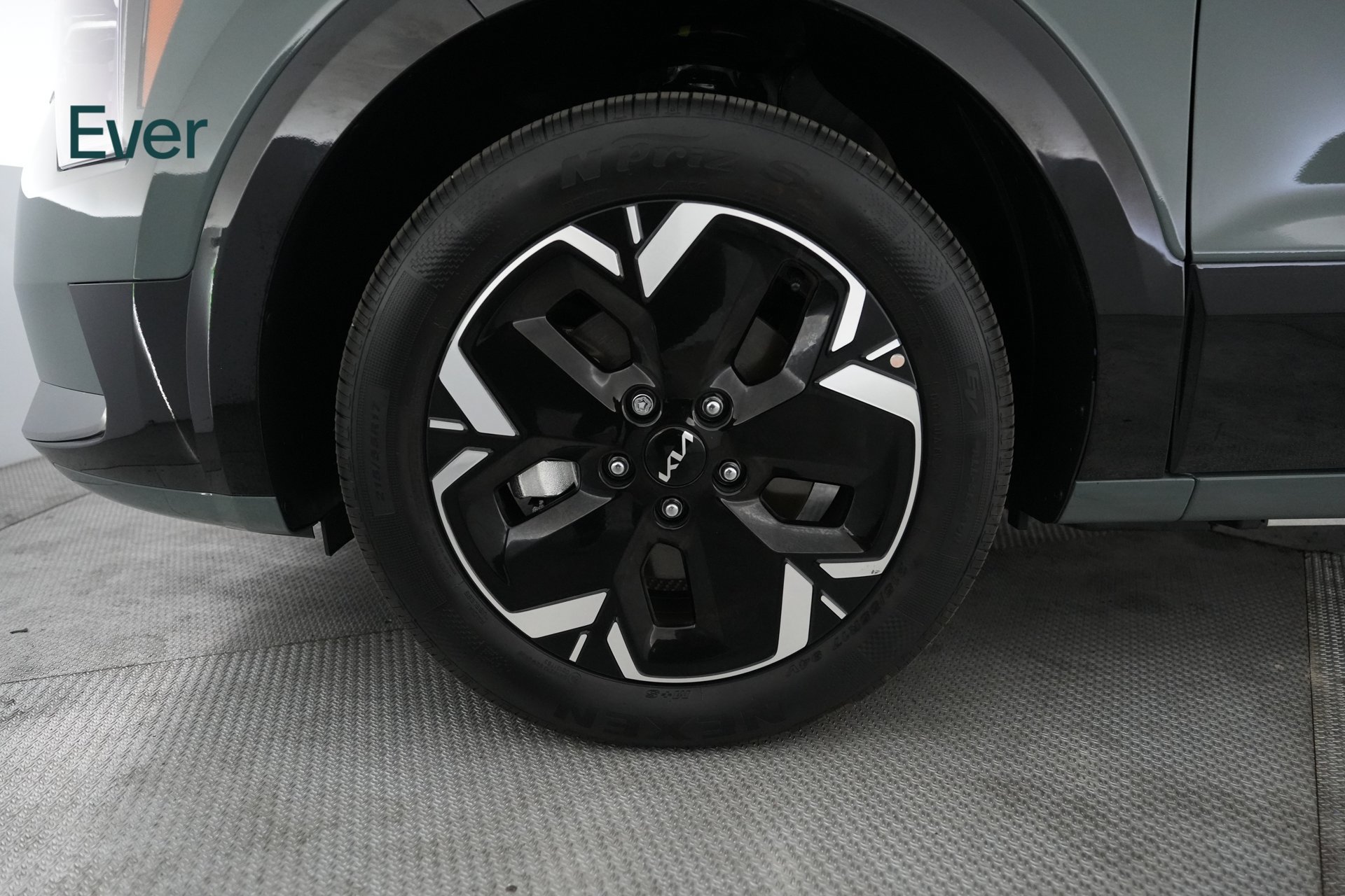 Used 2025 Kia Niro Wind FWD image 19
