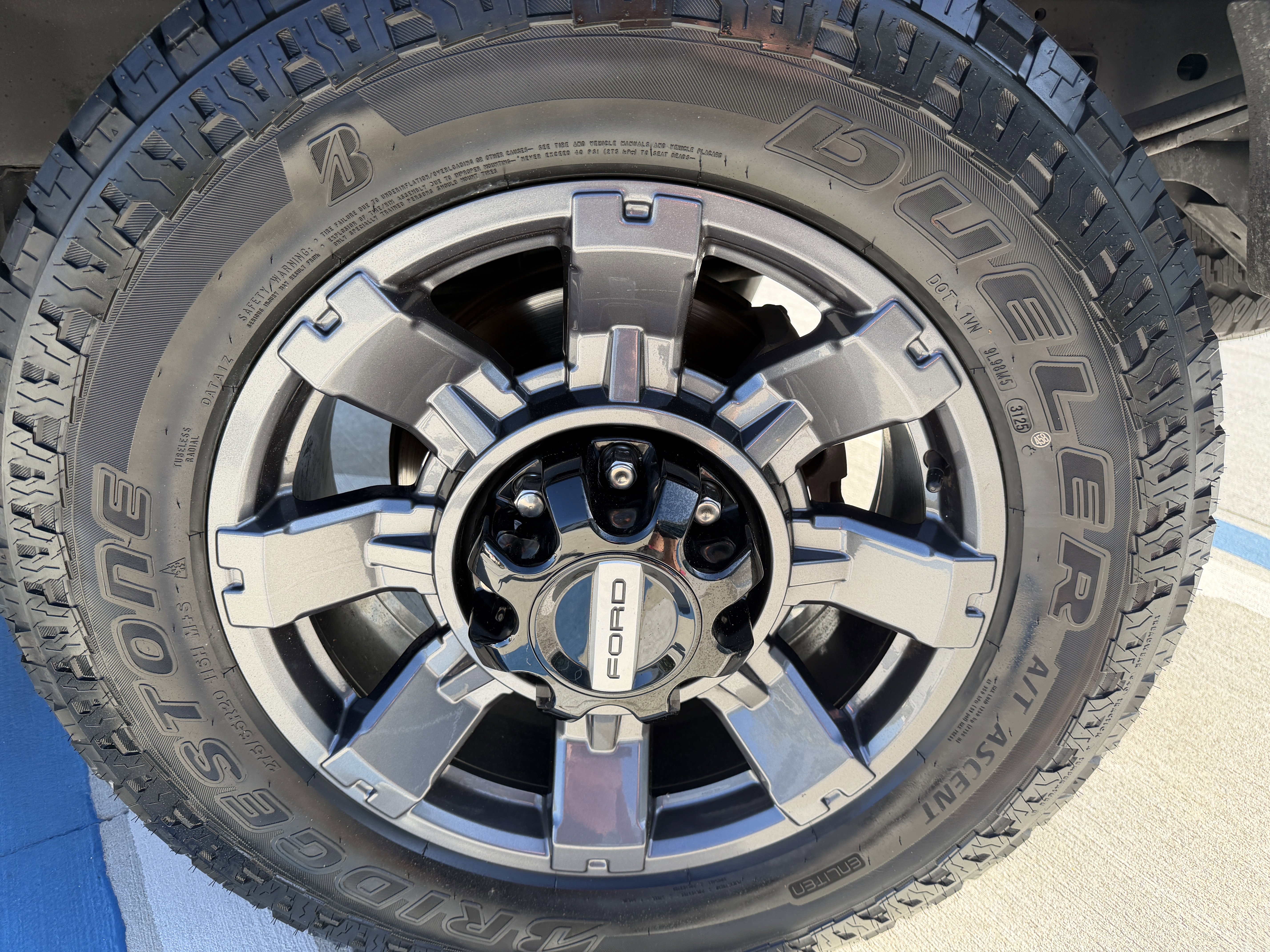 Used 2024 Ford F250 XLT w/ XLT Premium Package image 31