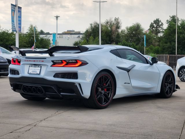 Used 2023 Chevrolet Corvette Z06 w/ Engine Appearance Package RWD image 7
