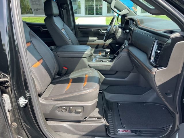 Used 2025 GMC Sierra 1500 AT4 AWD/4WD image 19