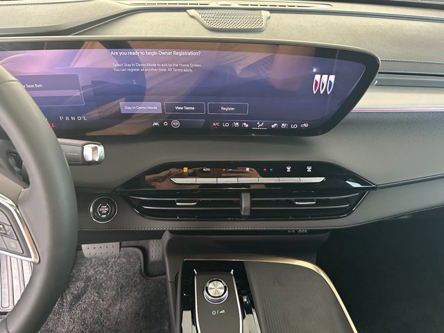 New 2026 Buick Enclave Avenir w/ Super Cruise Package FWD image 24