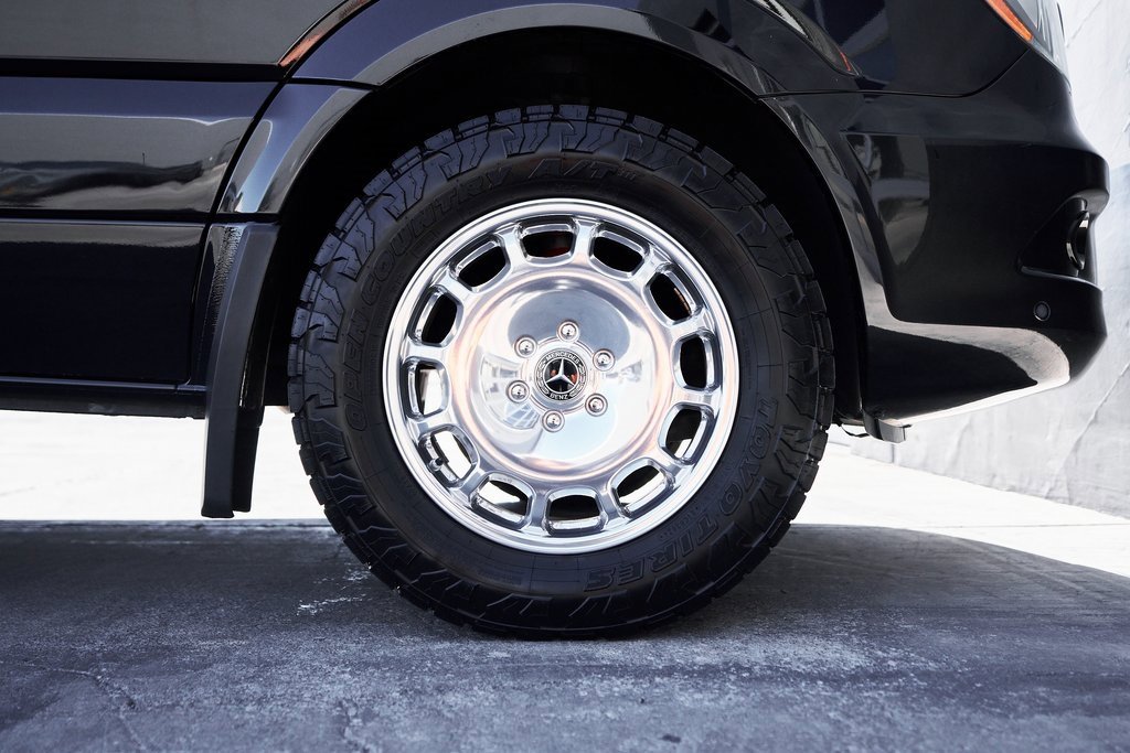 Used 2017 Mercedes-Benz Sprinter 3500 image 16