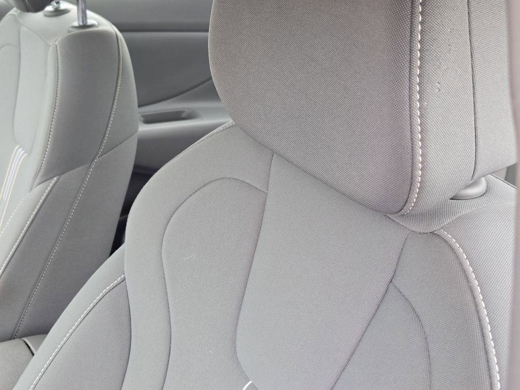 Used 2024 Hyundai Elantra SEL image 19