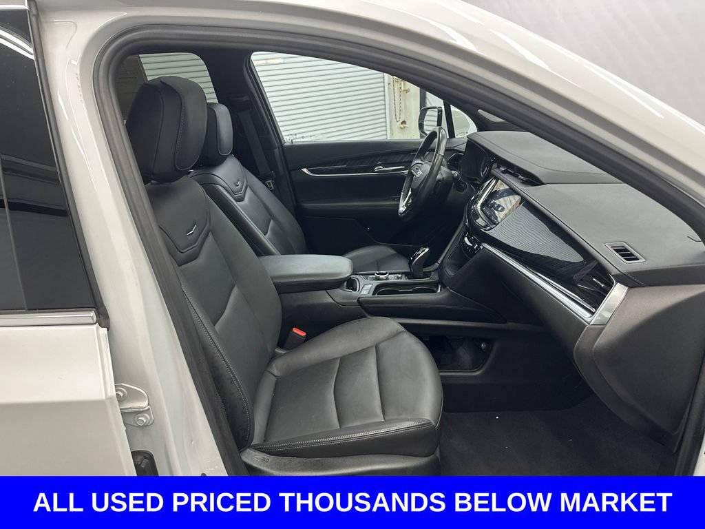 Used 2024 Cadillac XT6 Premium Luxury w/ LPO, Floor Liner Package AWD/4WD image 15
