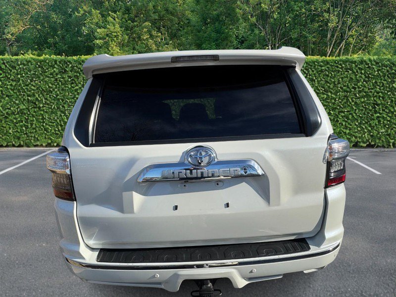 Used 2018 Toyota 4Runner Limited image 8