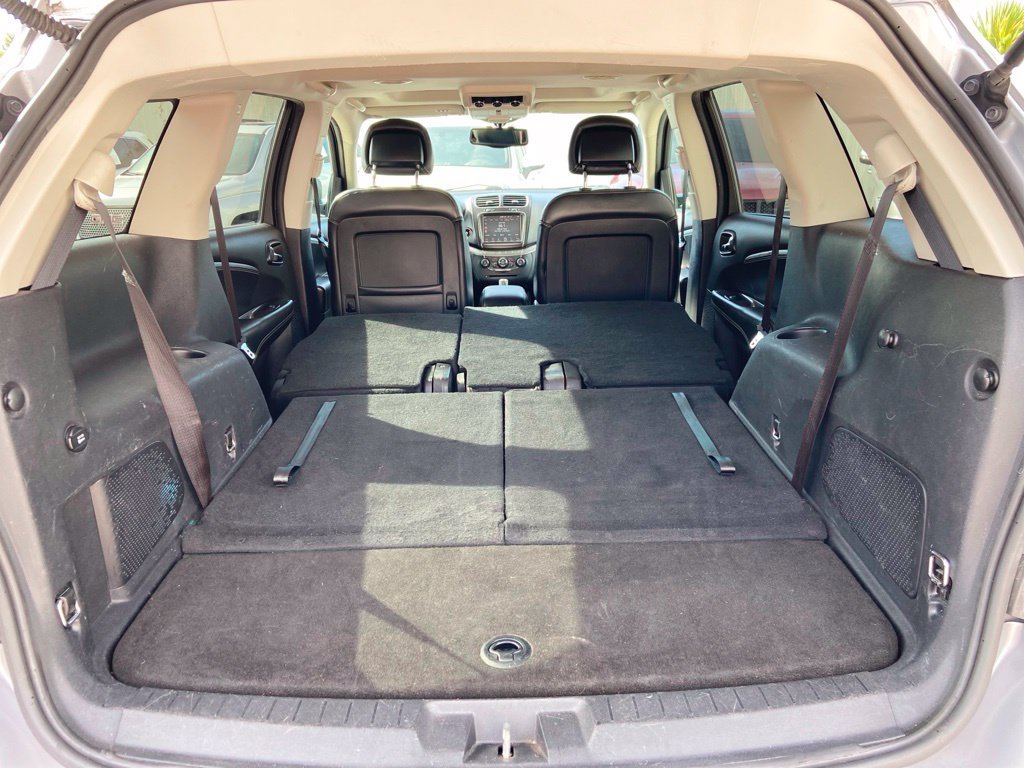 Used 2017 Dodge Journey Crossroad FWD image 31
