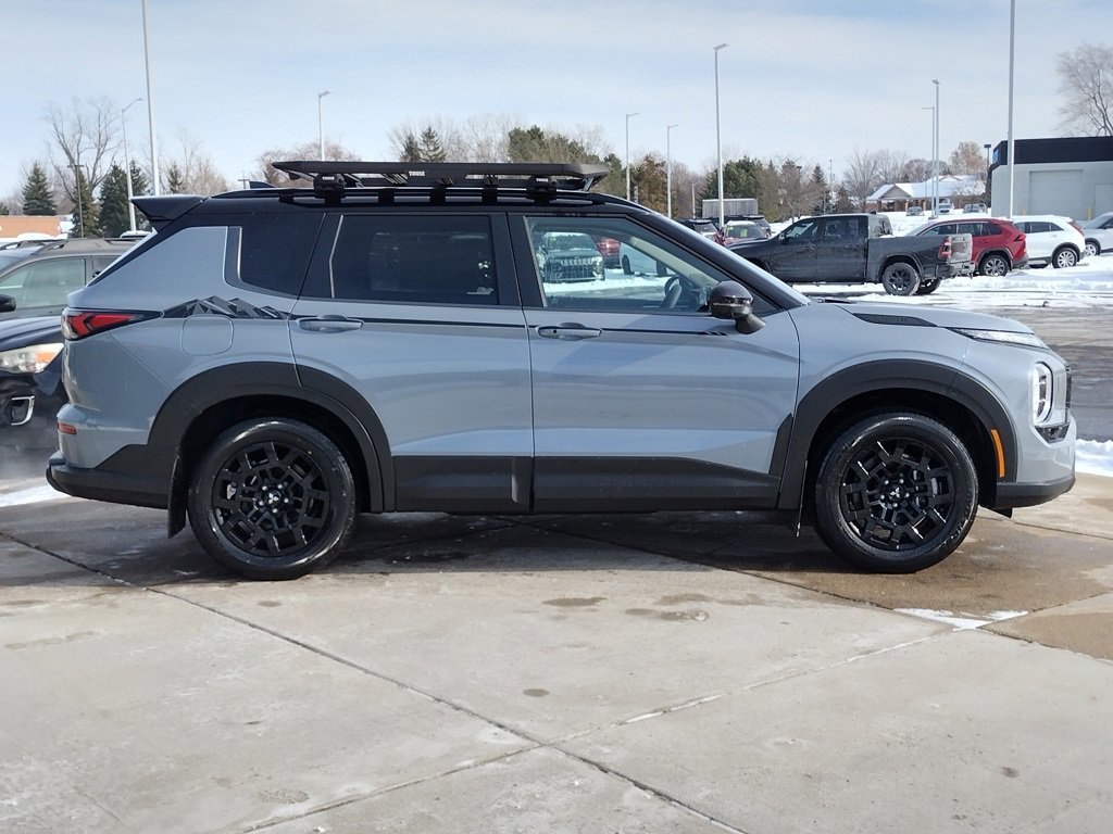 New 2026 Mitsubishi Outlander Trail Edition image 16