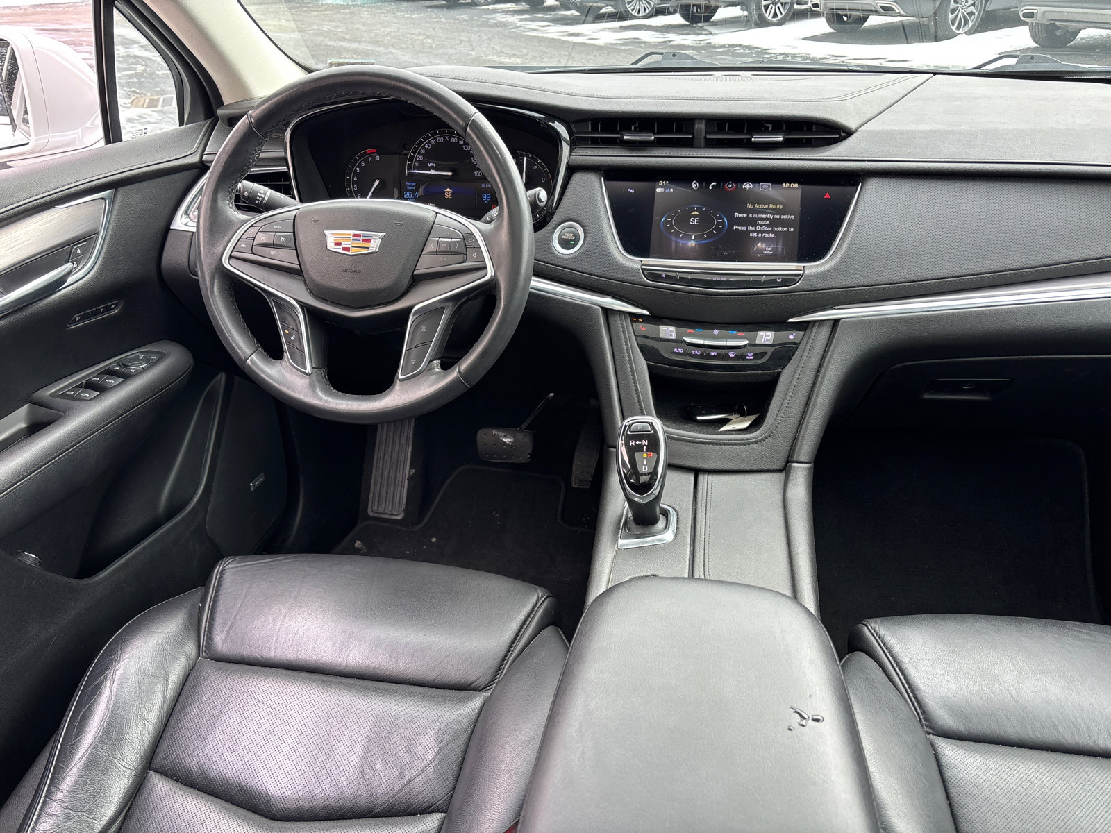 Used 2018 Cadillac XT5 Luxury w/ LPO, Black Ice Package image 29