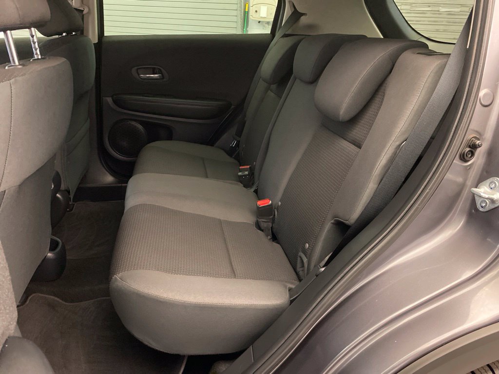 Used 2021 Honda HR-V LX image 21