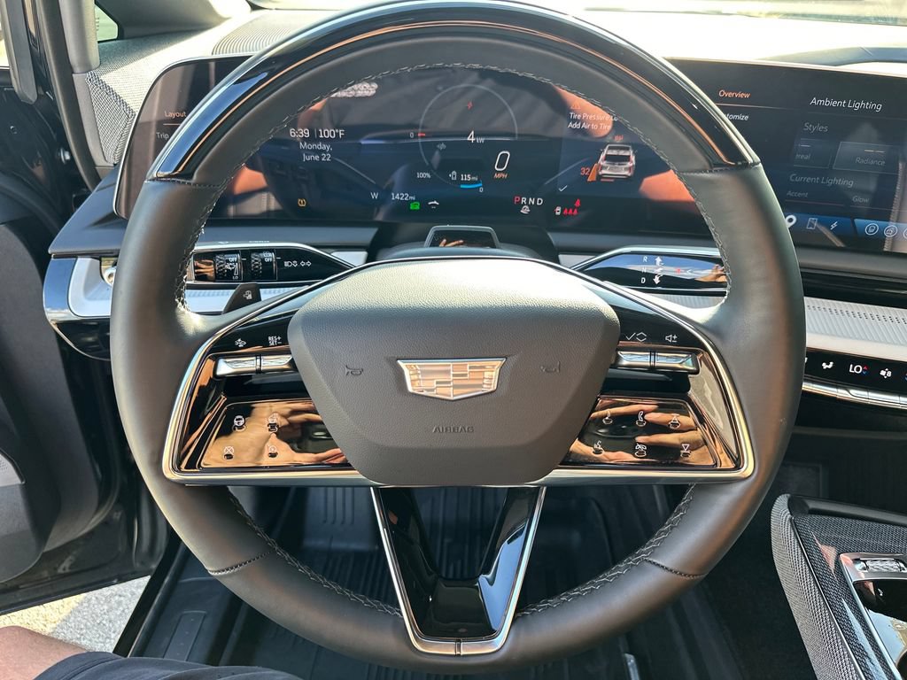 Used 2025 Cadillac Optiq Sport 1 w/ LPO, Floor Liner Package AWD/4WD image 20
