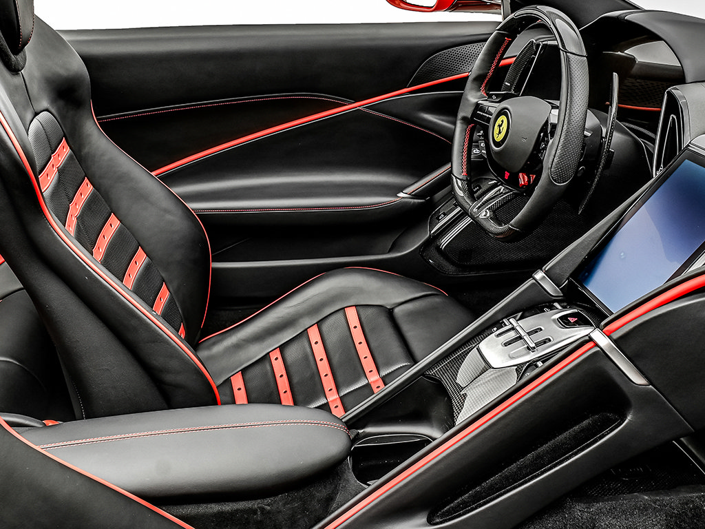 Certified 2026 Ferrari Roma Spider RWD image 19