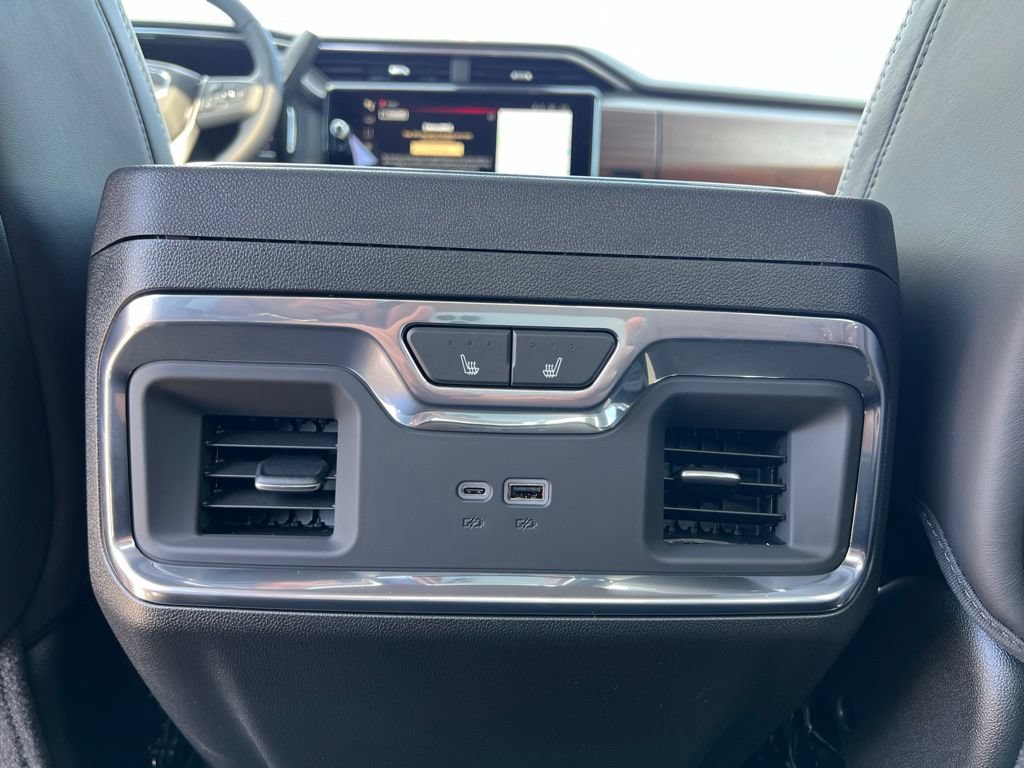 New 2026 GMC Sierra 2500 Denali Ultimate w/ LPO, Black Badging Package AWD/4WD image 45