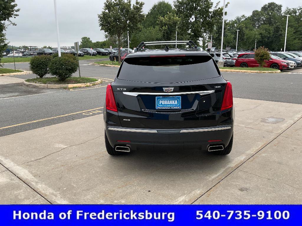 Used 2018 Cadillac XT5 Luxury w/ LPO, Wheel Lock Package AWD/4WD image 5