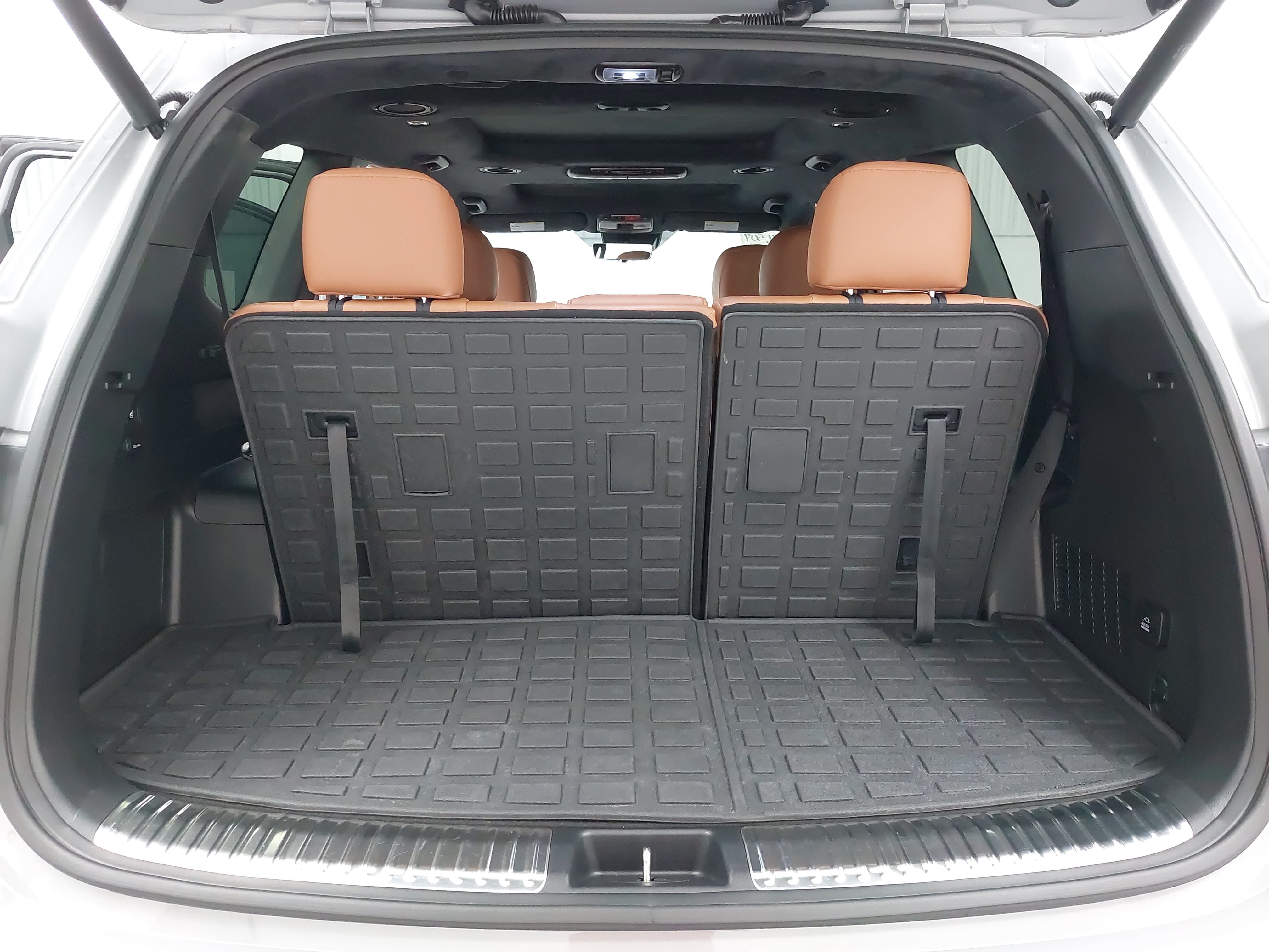 Used 2024 Kia Telluride SX Prestige X-Pro AWD/4WD image 15