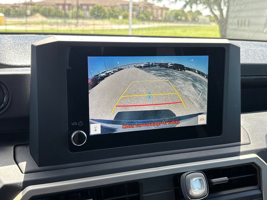 Used 2025 Toyota Tacoma SR RWD image 9