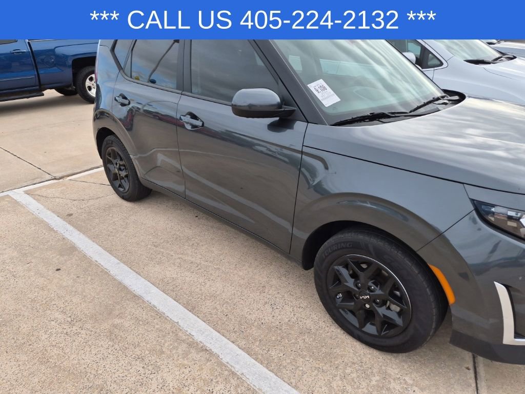 Used 2024 Kia Soul LX w/ Option Group 015 image 16
