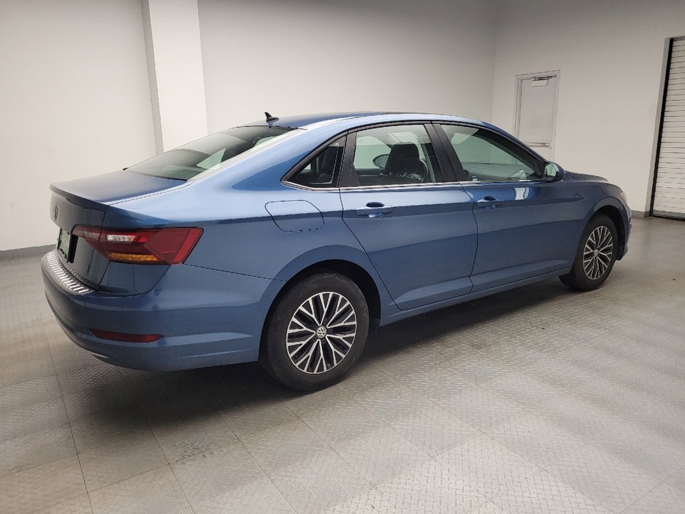 Used 2019 Volkswagen Jetta SE w/ Cold Weather Package FWD image 9