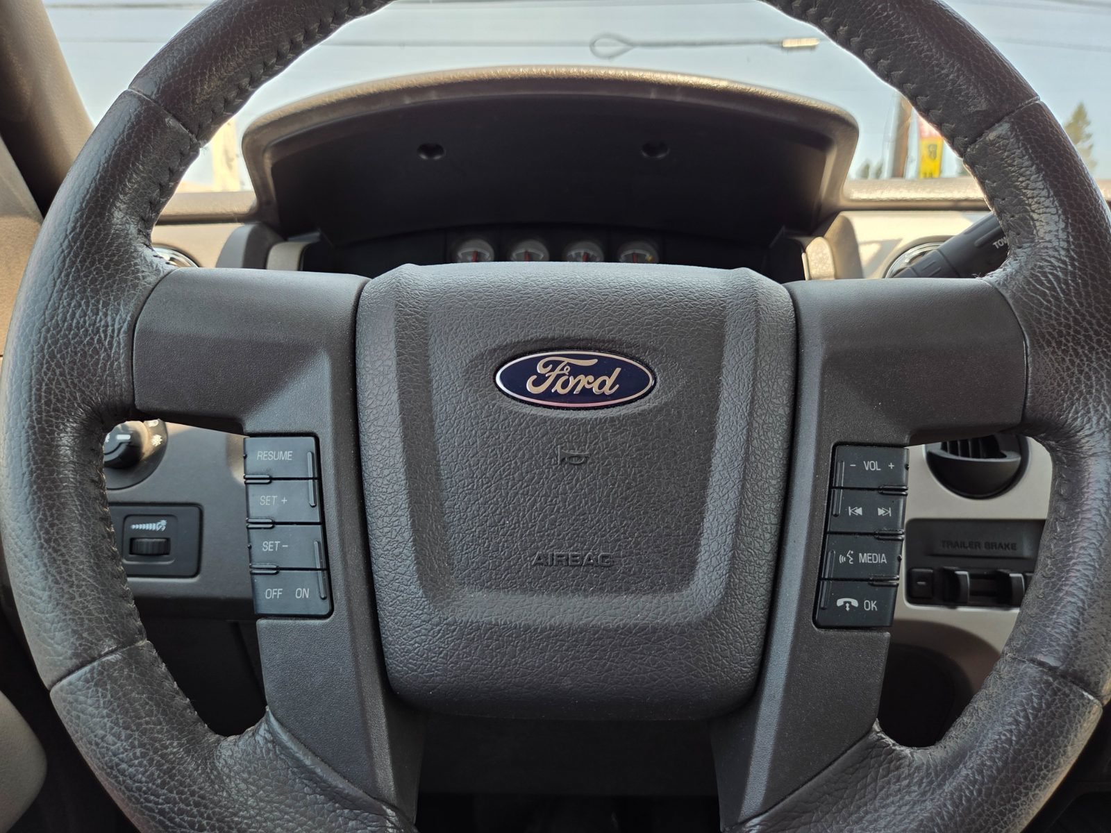 Used 2010 Ford F150 XLT RWD image 15