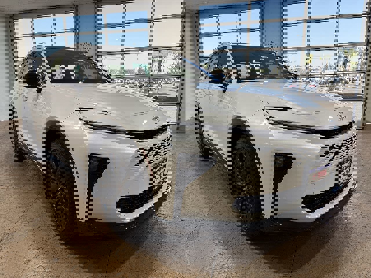 New 2025 Toyota Crown Signia image 4