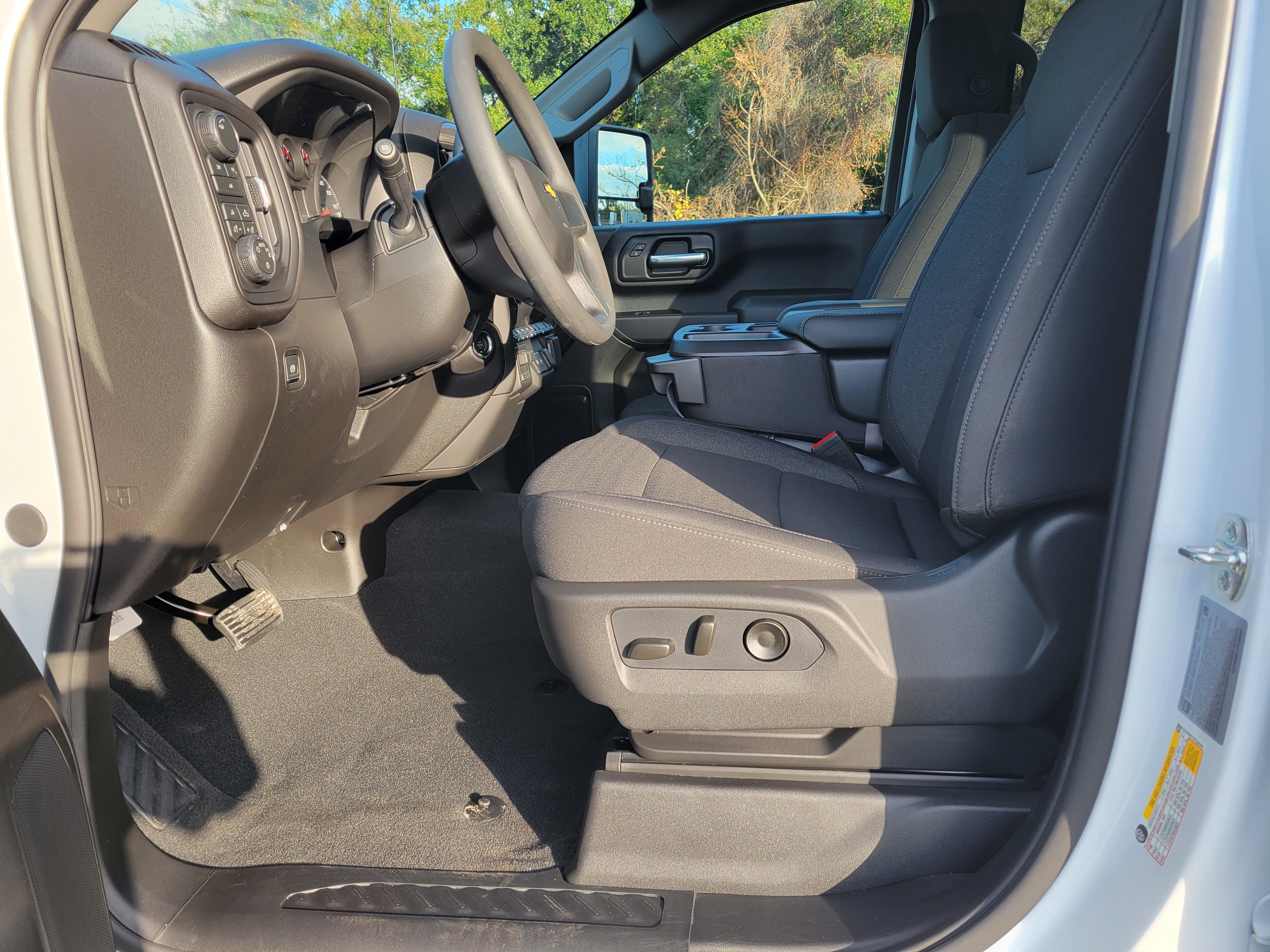 New 2026 Chevrolet Silverado 2500 Custom w/ Custom Value Package image 35