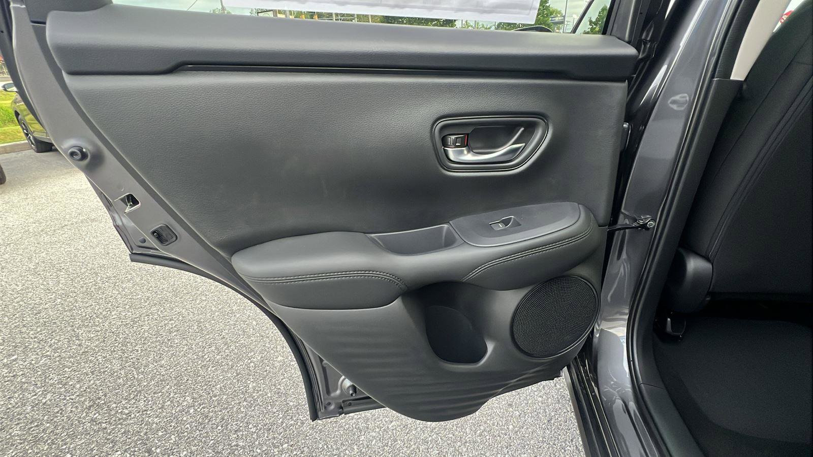 New 2027 Honda HR-V LX image 17