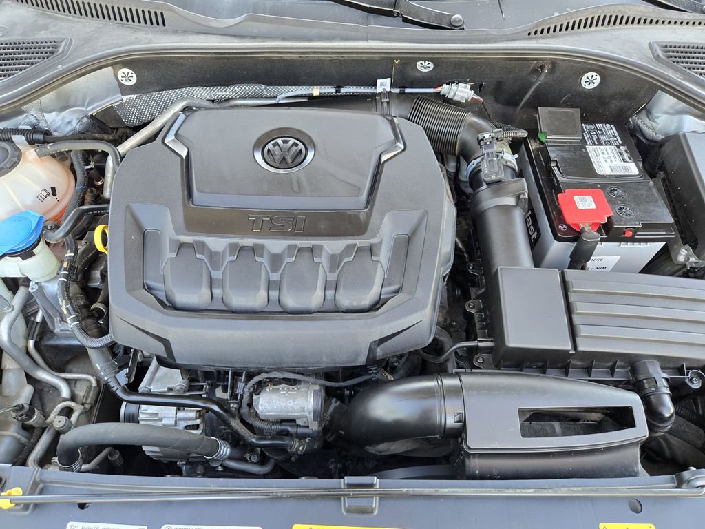 Used 2021 Volkswagen Passat 2.0T SE image 29