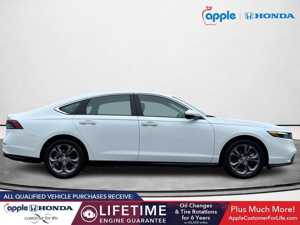 Used 2025 Honda Accord EX-L image 2