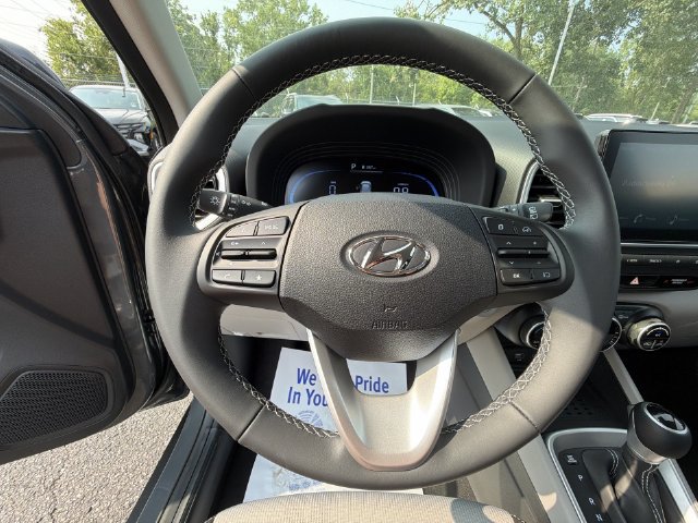 New 2026 Hyundai Venue SEL FWD image 30