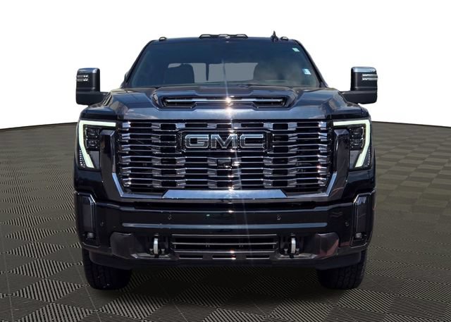 Used 2024 GMC Sierra 3500 Denali Ultimate AWD/4WD video 2