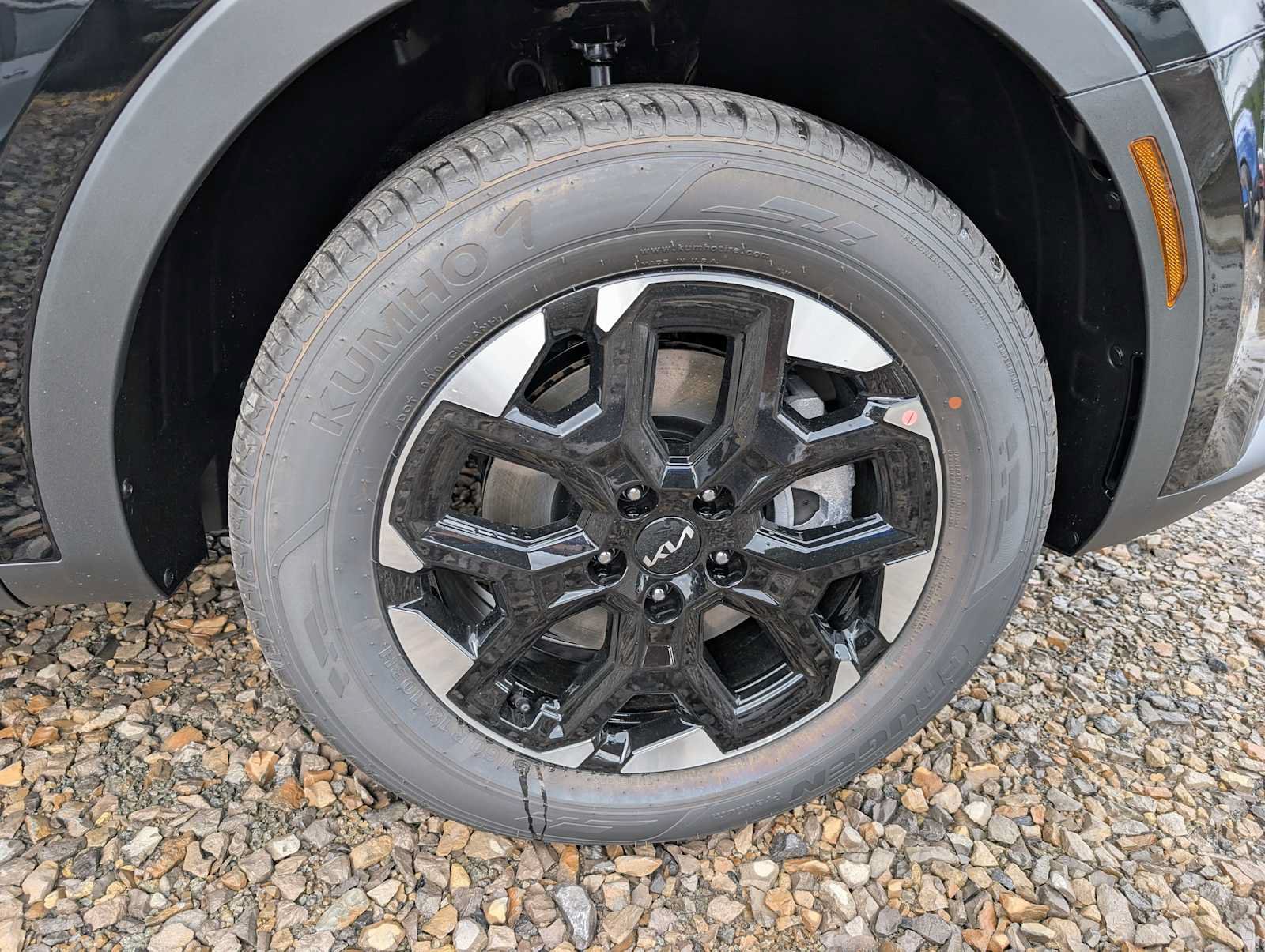 New 2026 Kia Sorento S AWD/4WD image 3