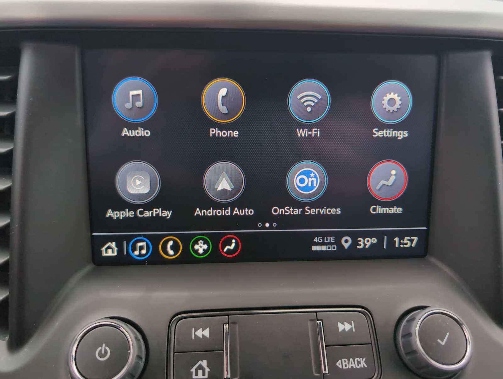 Used 2023 GMC Acadia SLE w/ Driver Convenience Package image 13