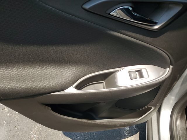 Used 2025 Chevrolet Malibu LS FWD image 15